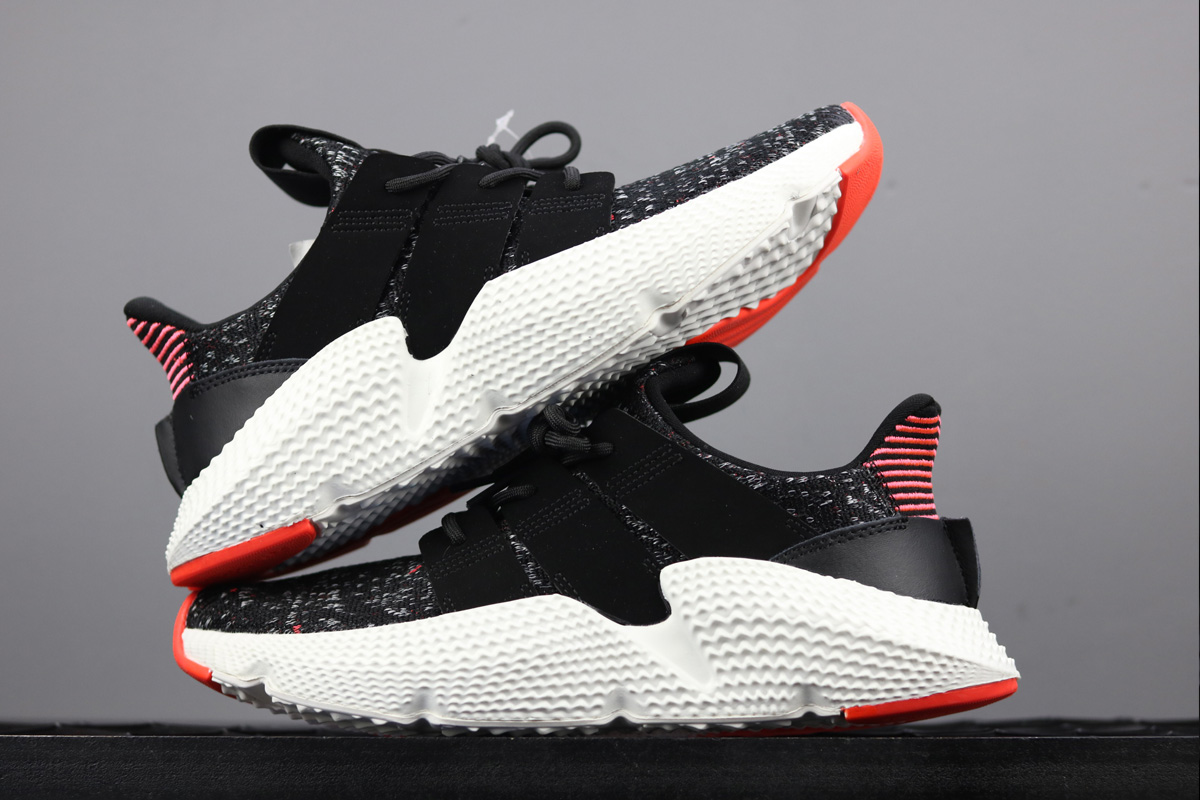 Adidas Prophere Core Black/Solar Red 