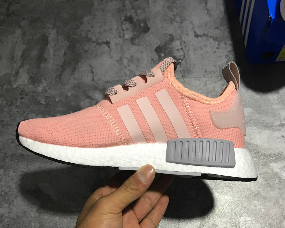 adidas nmd r1 grey and pink
