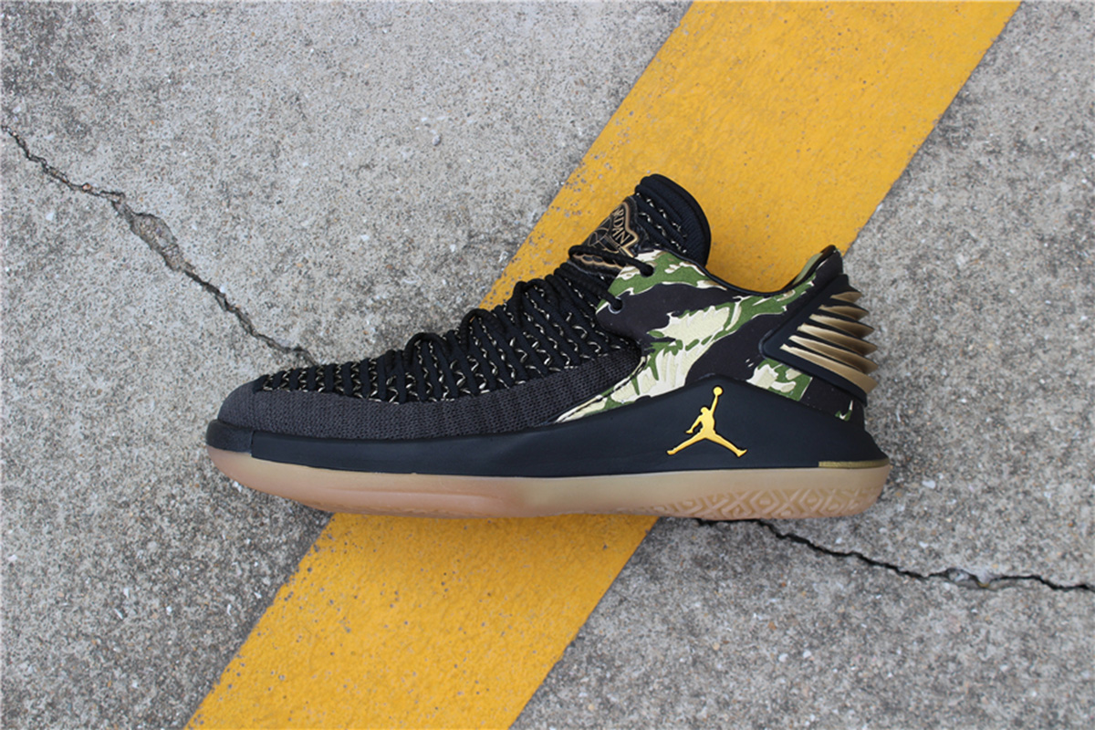 air jordan 32 low camo