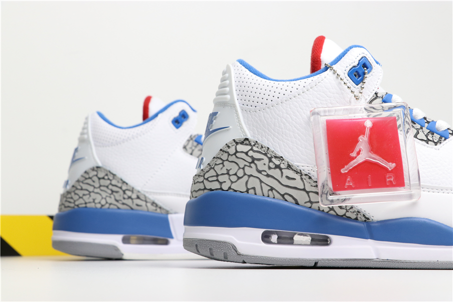 red white and blue jordans 3