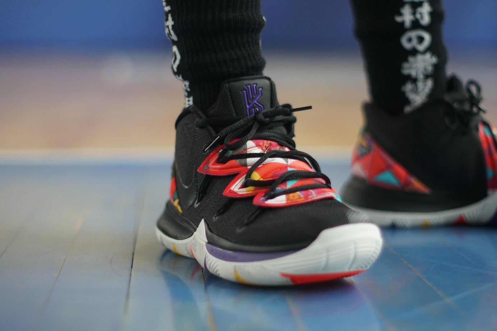 El Nike Kyrie 5 edición 'Bob Esponja' Desempacados