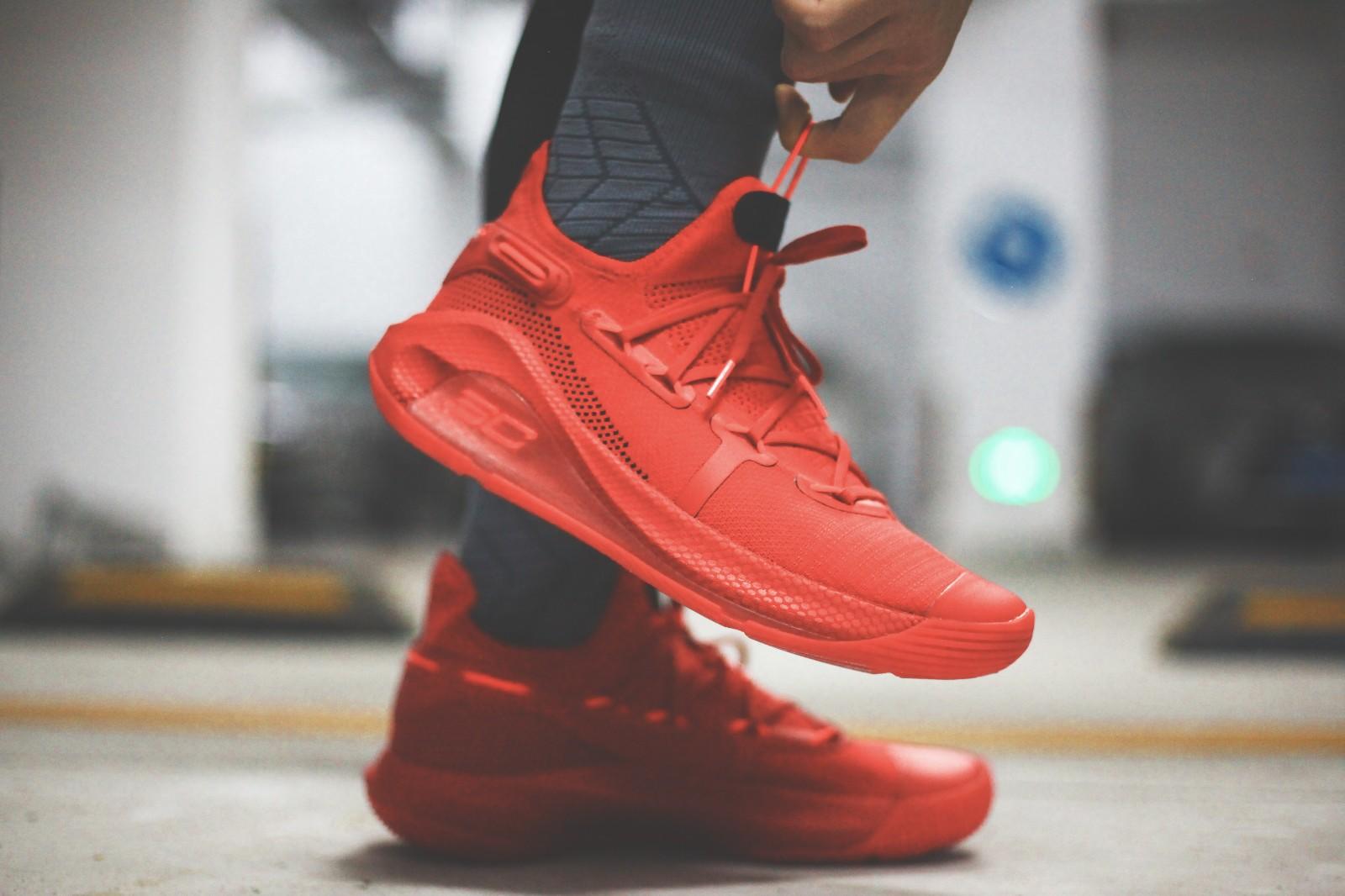 Under Armour Curry 6 – The Sole Line
