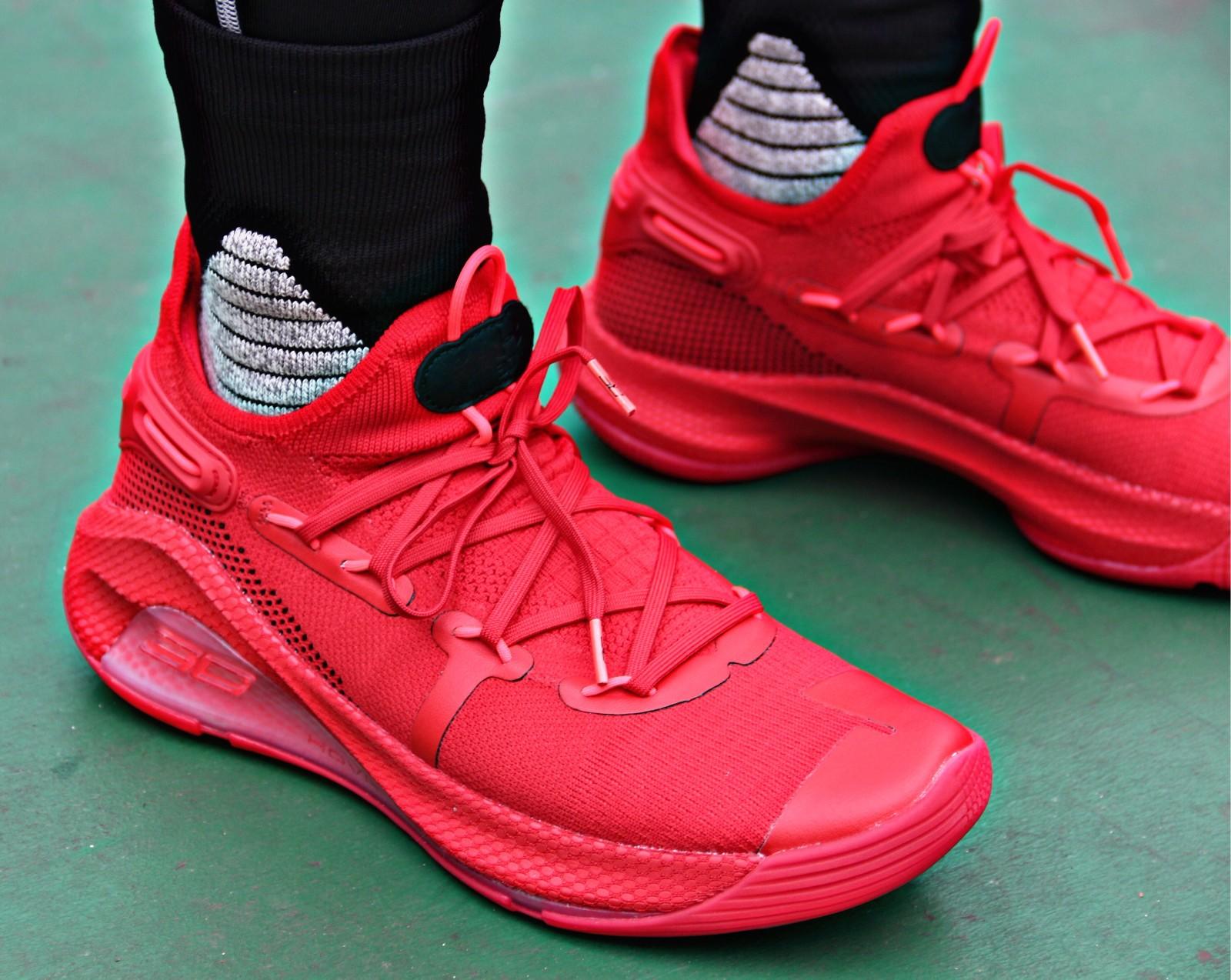 curry 6 red