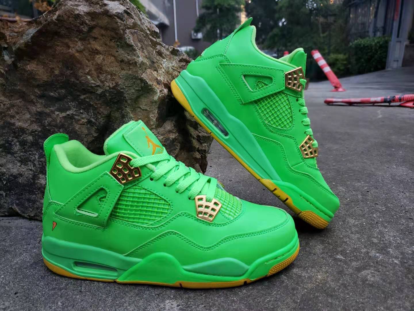 green jordan basketball shoes