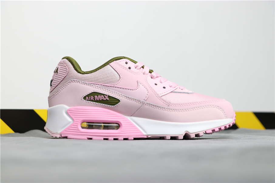 have a nike day pink air max