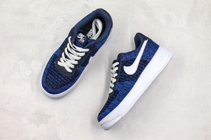 nike air force 1 flyknit trainers in navy