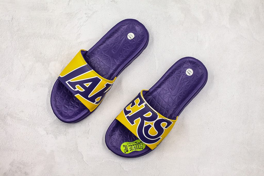 nike benassi solarsoft lakers