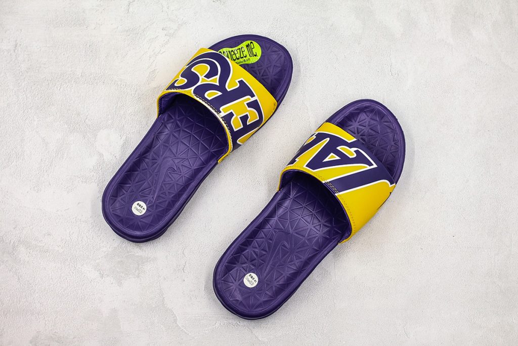 nike benassi solarsoft lakers