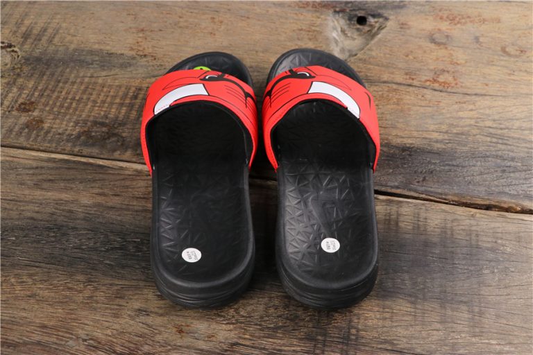 nike benassi solarsoft nba chicago bulls