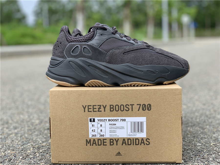 Adidas Yeezy Boost 700 Wave Runner Solid Gray Sneakers