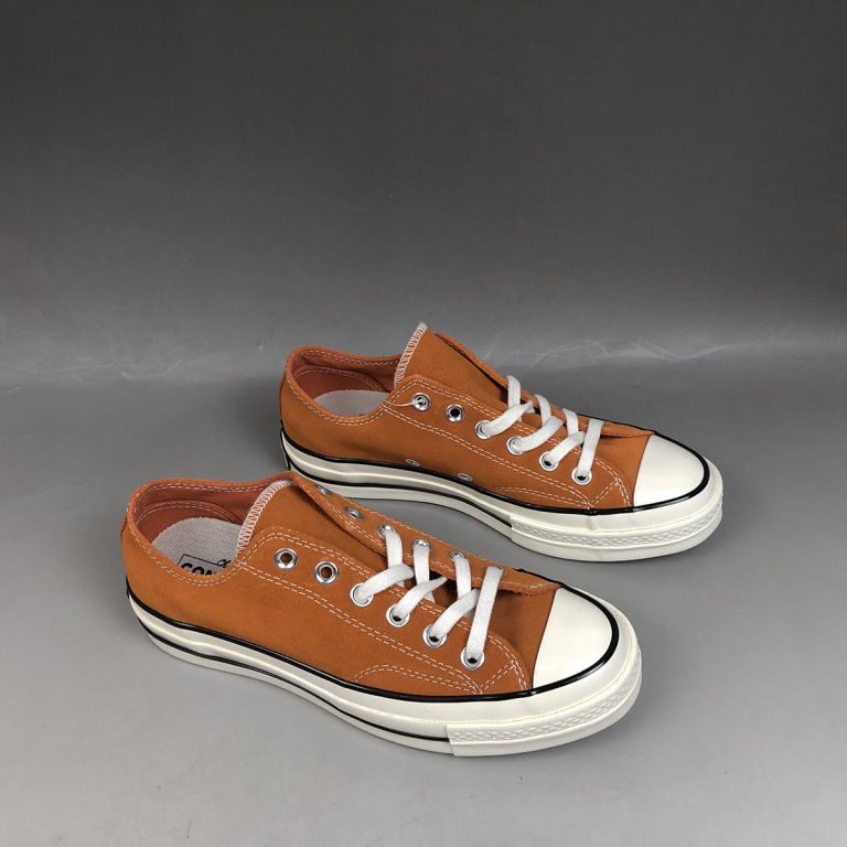 Converse Unisex Suede Chuck 70 Low Top Orange/Black – The Sole Line