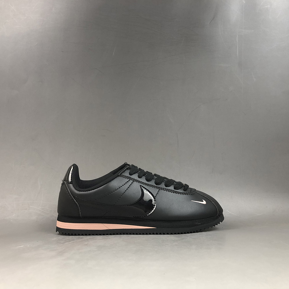 nike cortez mens black and gold