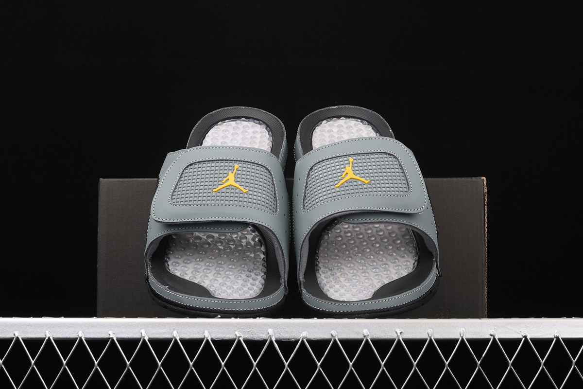 Jordan Hydro 4 Retro “Cool Grey” – The 