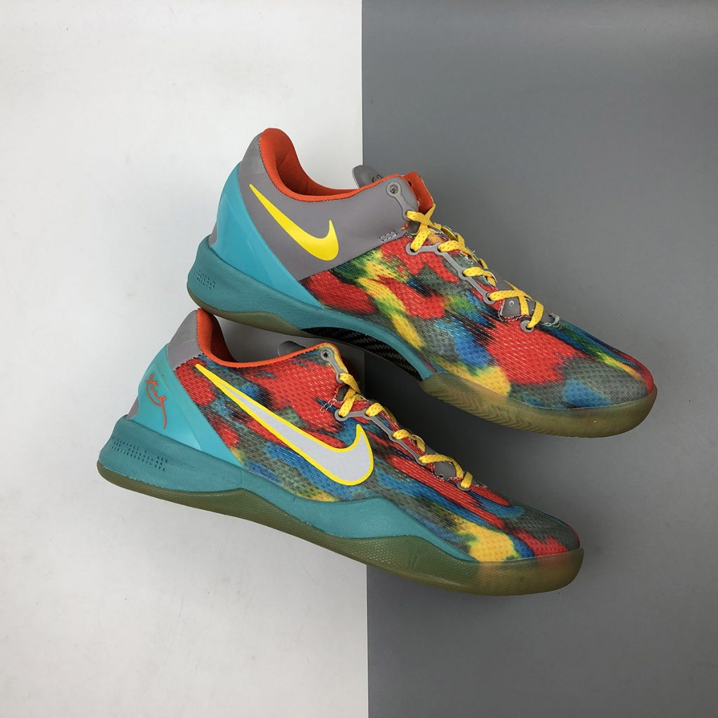 Nike Kobe 8 System ‘Venice Beach’ Stadium Grey/Metallic Silver-Tour ...