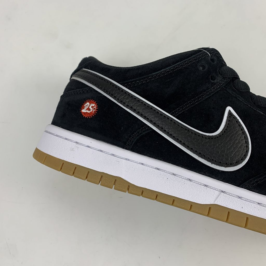 nike sb dunk quartersnacks